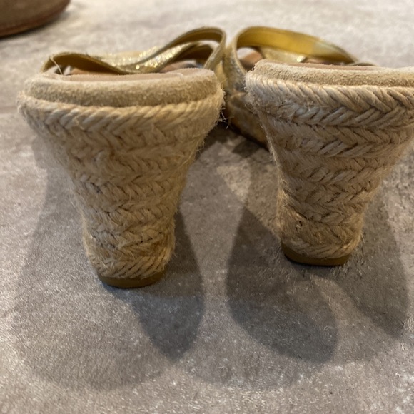 J Crew espadrilles gold leather wedges women’s size 6 - Picture 4 of 4